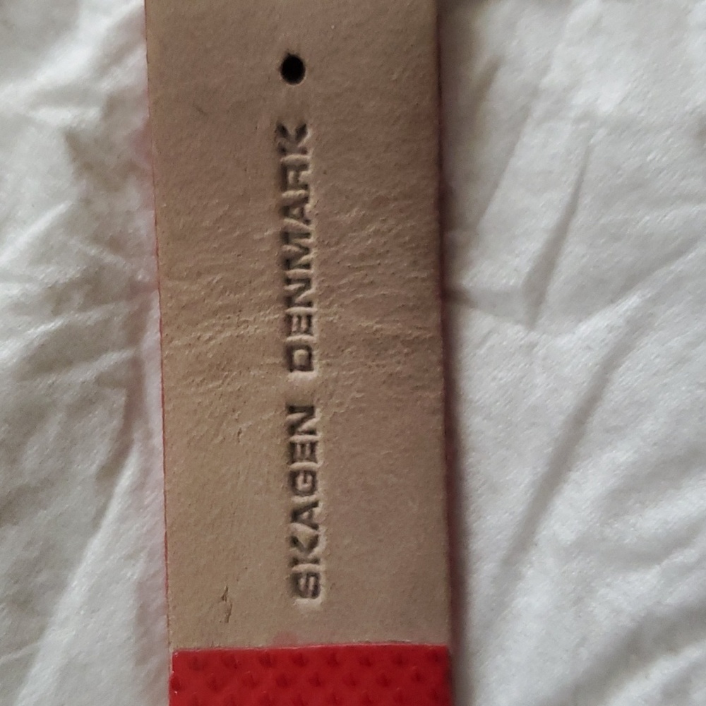 Watch - Picture 6 of 8